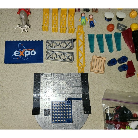 Playmobil Geobra Action Figures Weapons Accs. Mega Block Lot - Picture 5 of 7